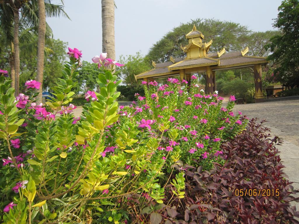Aye Yar River View Resort Bagan Dış mekan fotoğraf