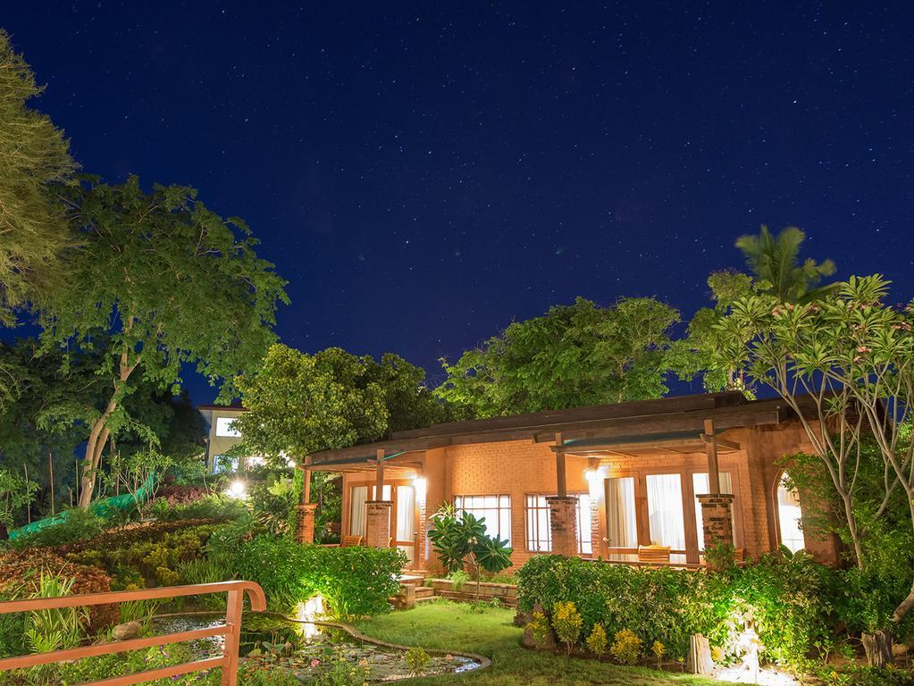 Aye Yar River View Resort Bagan Dış mekan fotoğraf